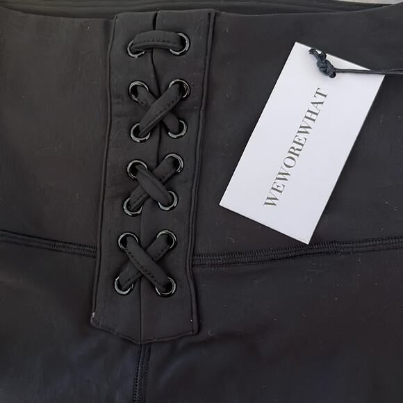 WeWoreWhat Lace-up Biker Short Black Women's Small NWT - Picture 5 of 5